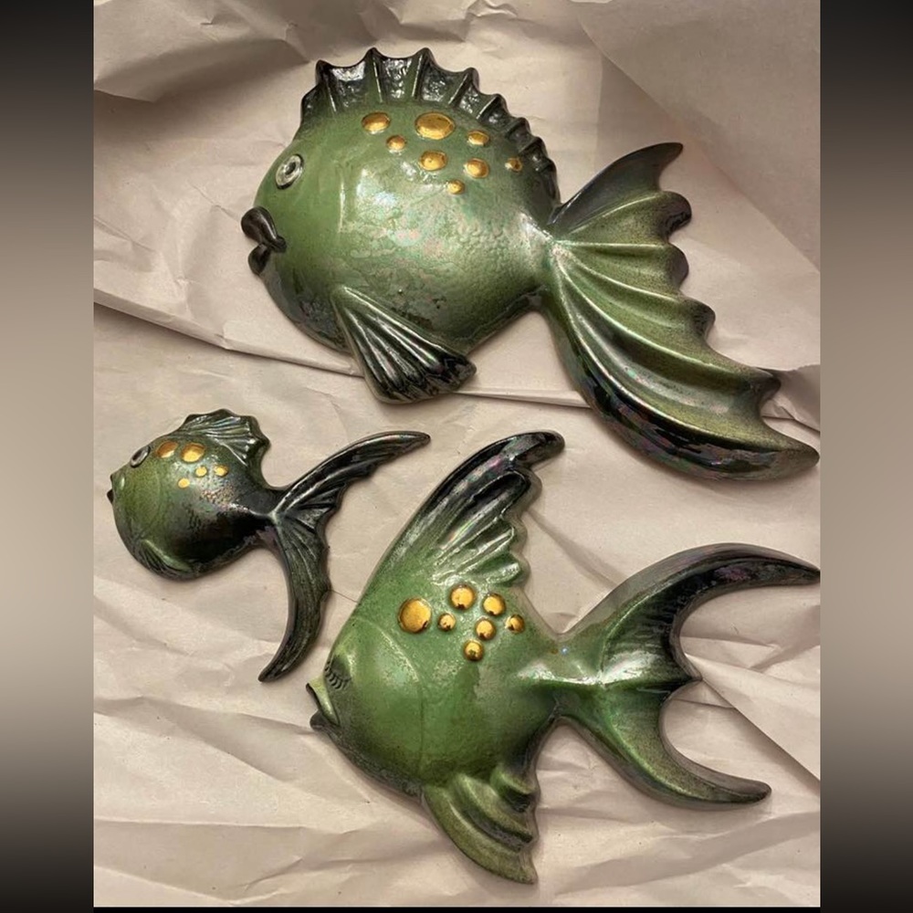 🛑 SOLD Ceramic Fish Wall Hangings Decor (Set of 3)
